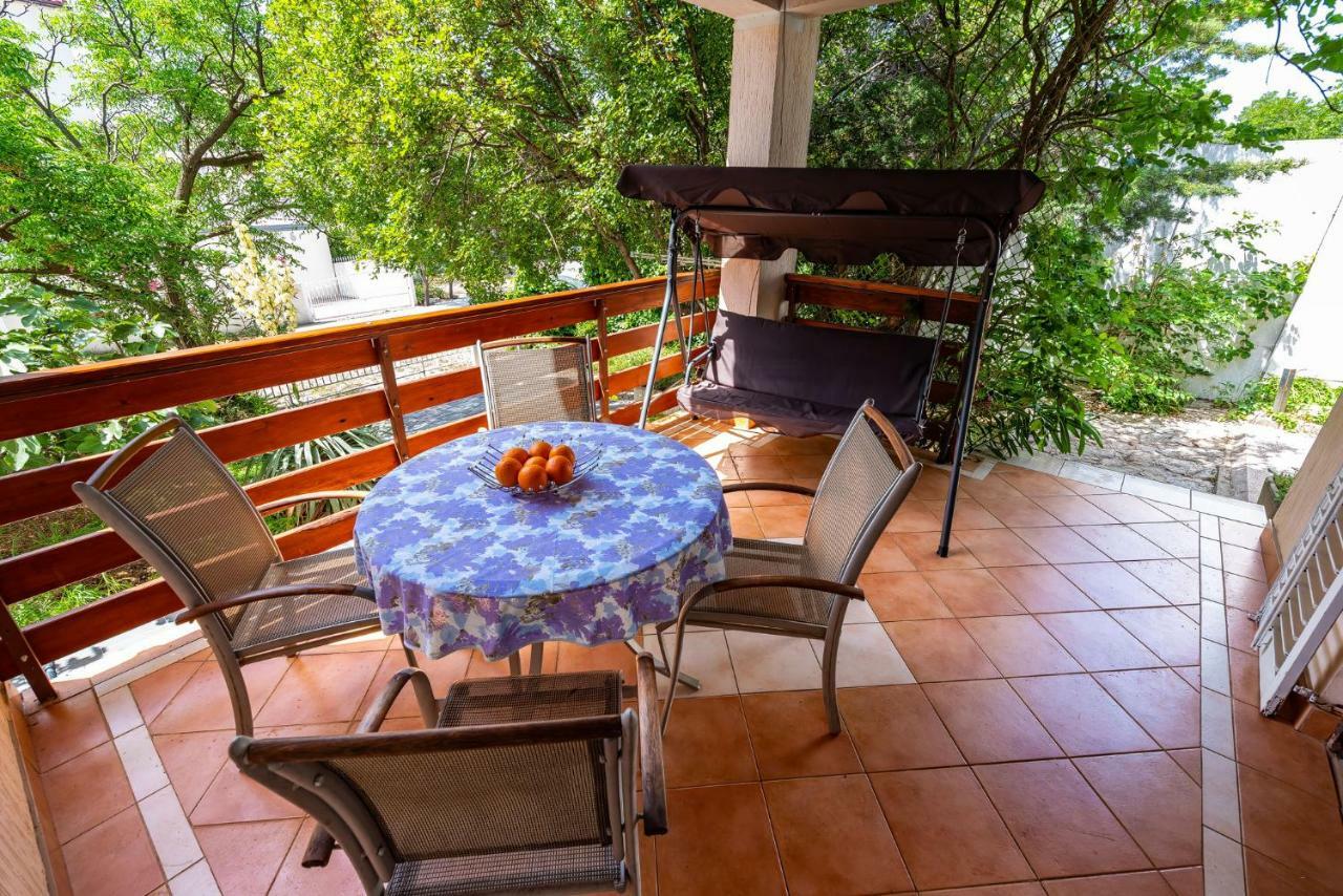 Vacation House Anna Karlobag Exterior foto